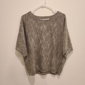 DKNY top